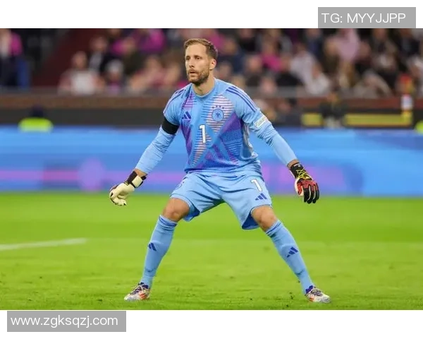 德国足球历史上的传奇球星回顾与他们的辉煌时刻 德国足球历史上的传奇球星回顾与他们的辉煌时刻